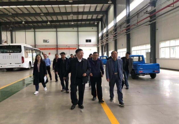 �����������򵼰��ӿ�չ���������ġ��м�ʹ������������²����